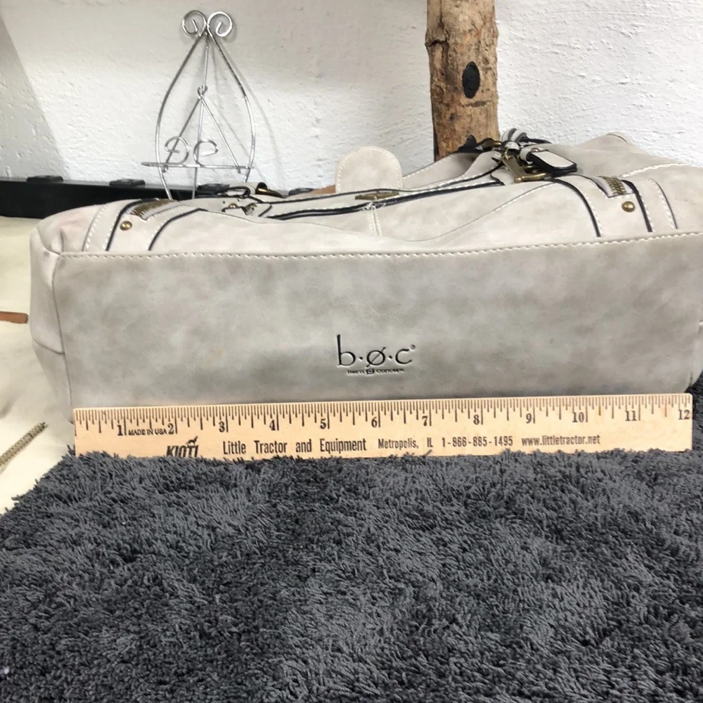 b.o.c gray purse‎